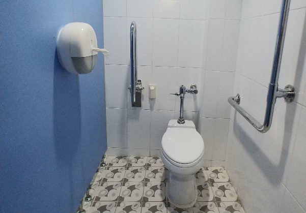 화장실입니다