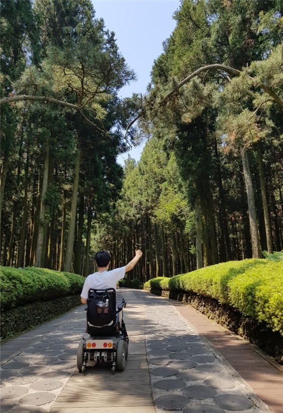 #절물 #척수장애인 #휠체어 #절물자연휴양림 게시글 섬네일 이미지