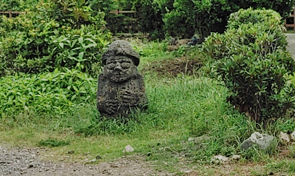 돌하르방 사진입니다.