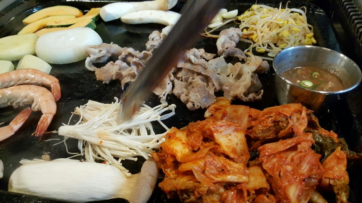 막쌈 돼지고기 구이 입니다