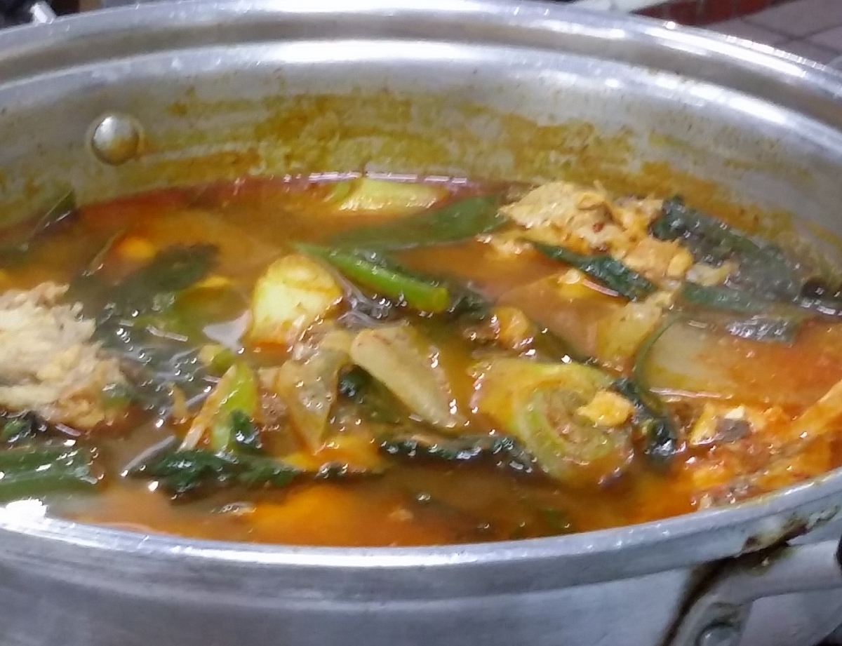 우정횟집 매운탕 입니다