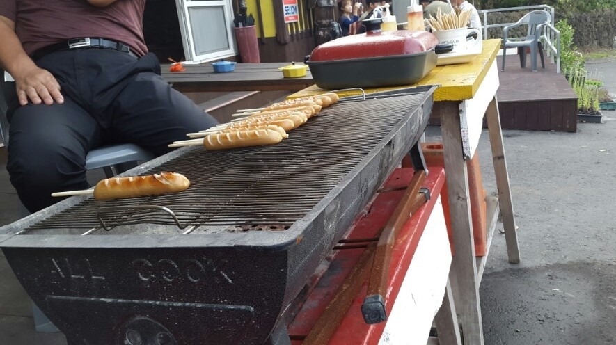 아라올레지꺼진장 소세지 입니다
