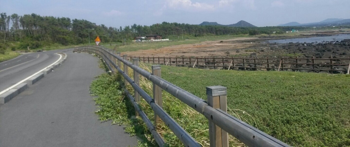 화순 해수욕장 도로 모습 입니다